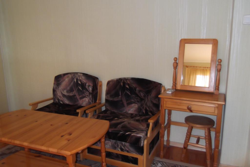 מלון טריאבנה Borova House מראה חיצוני תמונה